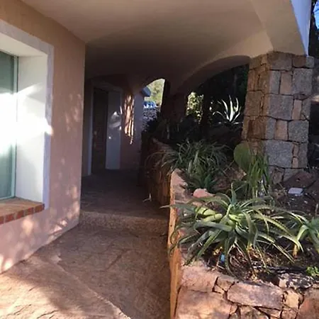 Villa Juniper View, *