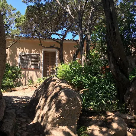 Villa Juniper View, *