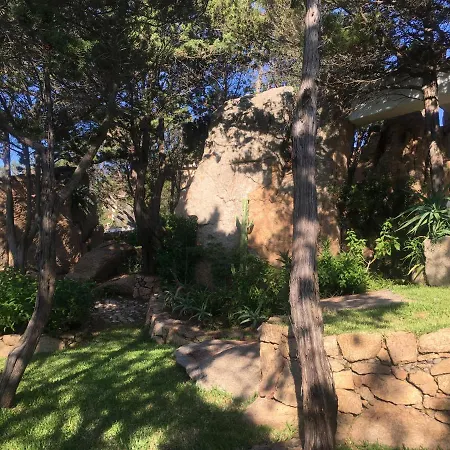 Villa Juniper View, *